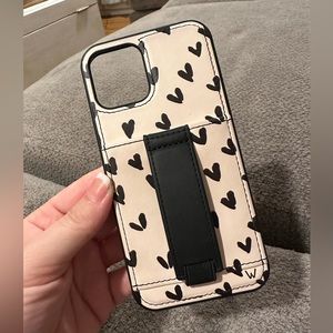 Walli phone case iPhone 12 heart attack